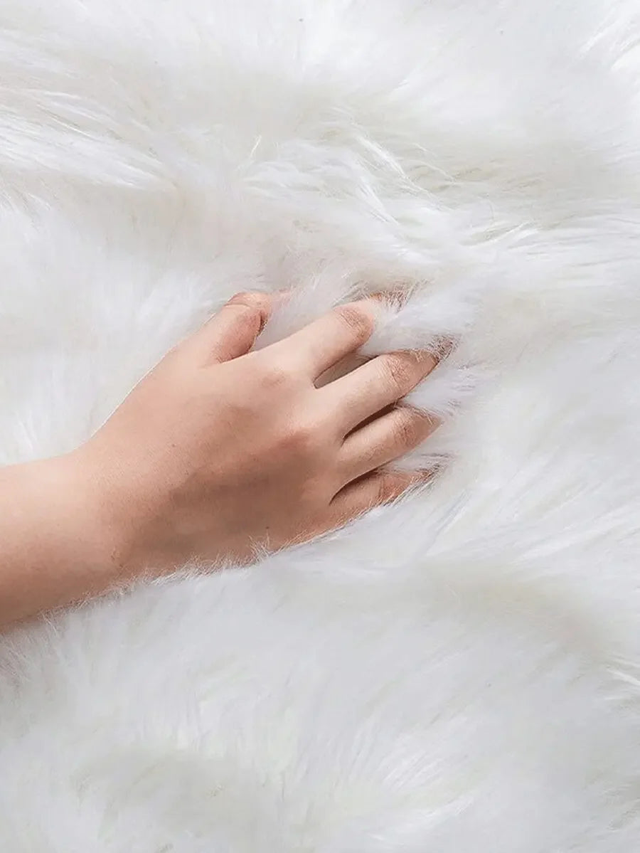 1PC Soft Faux Fur Rug White Fluffy Area Rug For Living Room