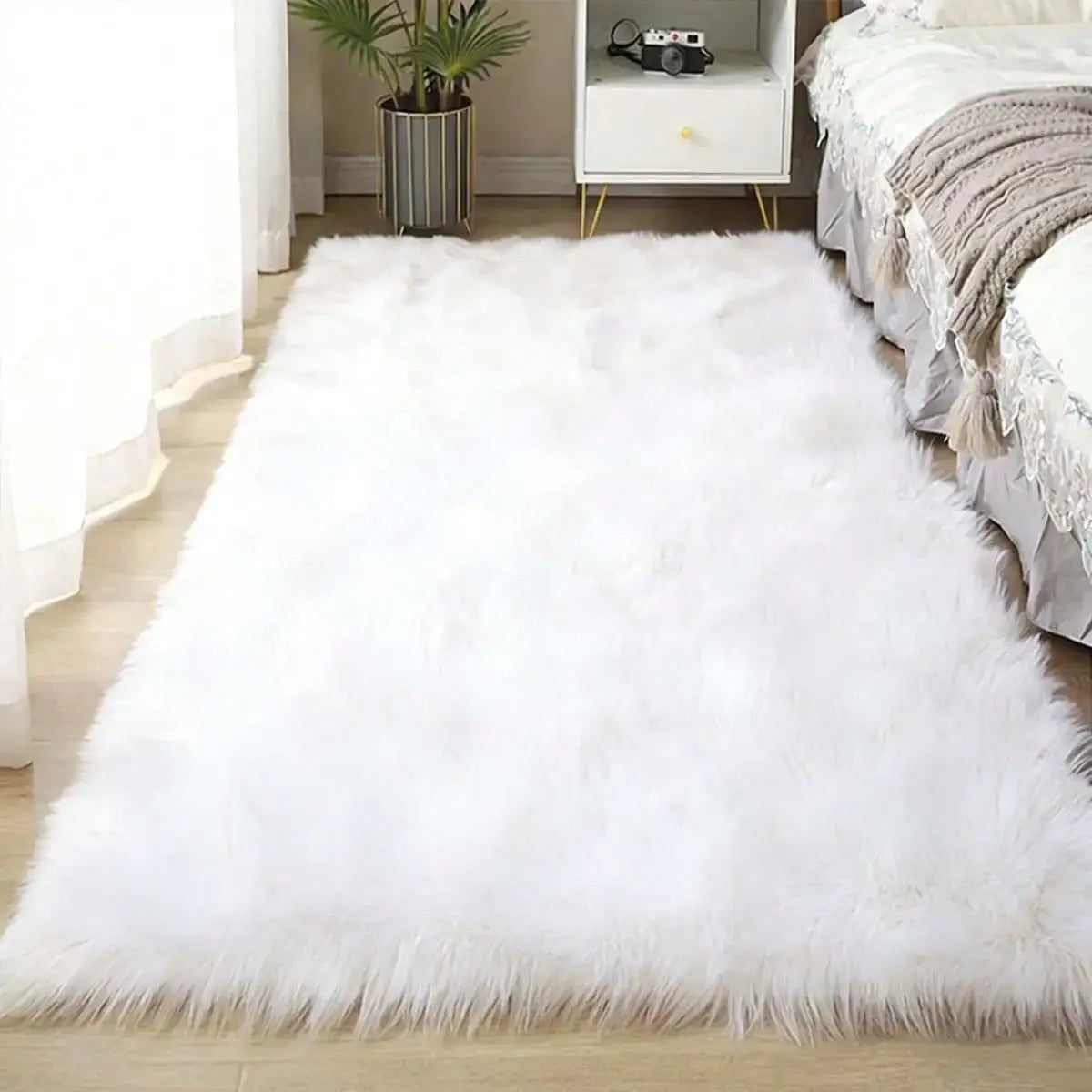 Fluffy Washable Small Rug Suitable For Bedroom
